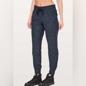 Lululemon Ready To Rulu Pant Size:4 Heathered True Navy / Black